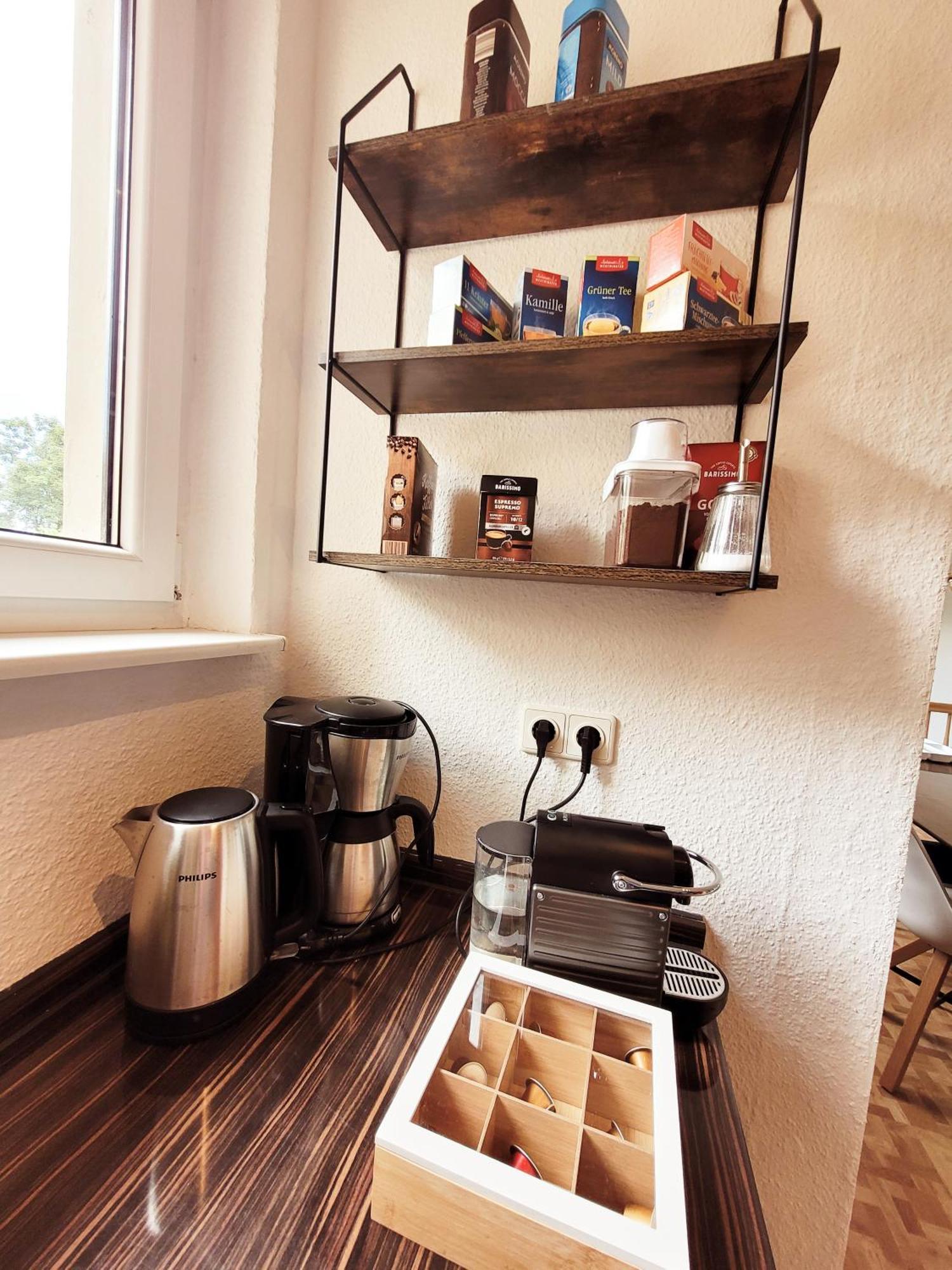 Duplex Apartment Ullstein- 4 Bedrooms, 2 Bathrooms, Living Room, 2 Parking Spaces, Boxspringbeds, Family & Business Apartment! Βερολίνο Εξωτερικό φωτογραφία