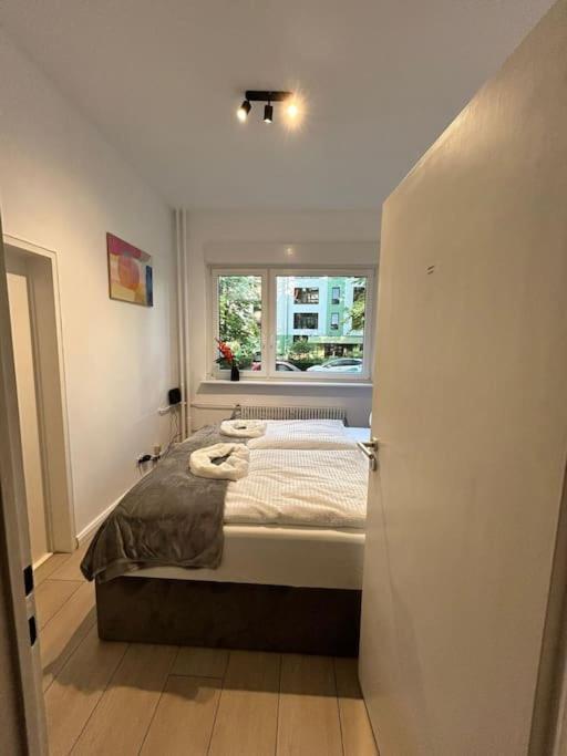 Duplex Apartment Ullstein- 4 Bedrooms, 2 Bathrooms, Living Room, 2 Parking Spaces, Boxspringbeds, Family & Business Apartment! Βερολίνο Εξωτερικό φωτογραφία